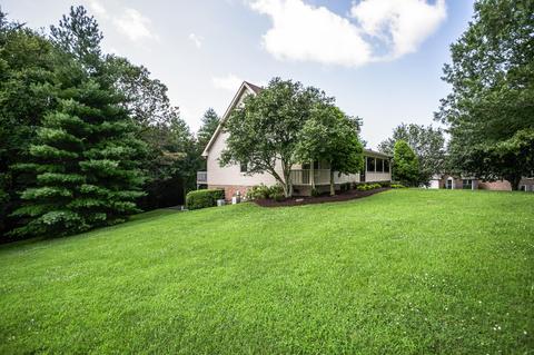 504 Lakeside Dr, Springfield, TN 37172 photo 2