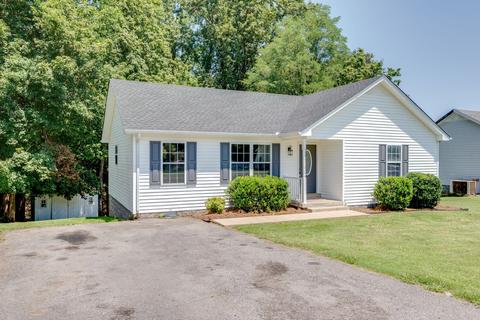 149 Brookside Pt, Springfield, TN 37172 photo 1
