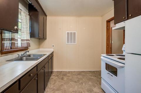 605 E State St, Murfreesboro, TN 37130 photo 4