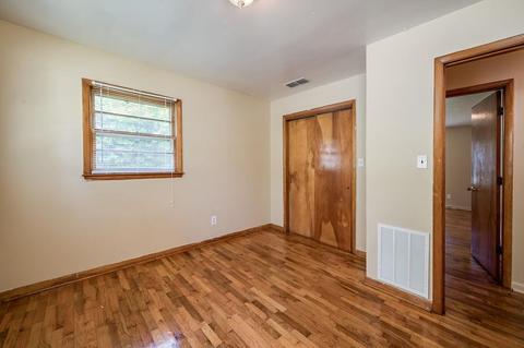 605 E State St, Murfreesboro, TN 37130 photo 8