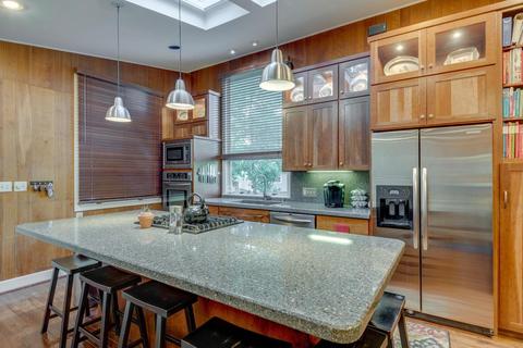 205 E Park Cir, Dickson, TN 37055 photo 4