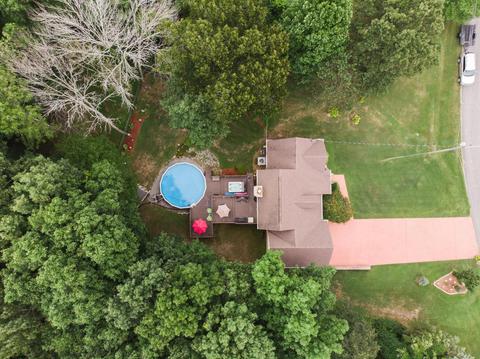 327 Brady Dr, Dickson, TN 37055 photo 3
