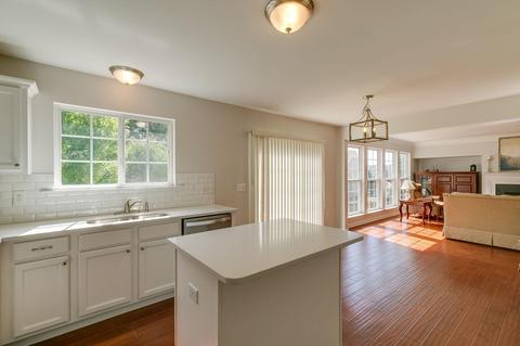 2002 Towhee Ct, Spring Hill, TN 37174 photo 4