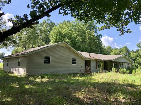 286 Beartown Rd, Loretto, TN 38469 photo 4