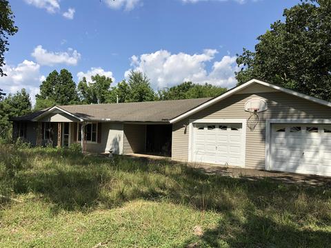 286 Beartown Rd, Loretto, TN 38469 photo 5