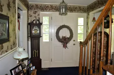 1852 Spur Rd, Decherd, TN 37324 photo 2