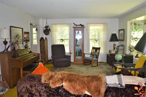 1852 Spur Rd, Decherd, TN 37324 photo 5