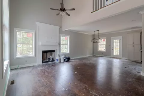 594 Swift Ln, Cunningham, TN 37052 photo 4