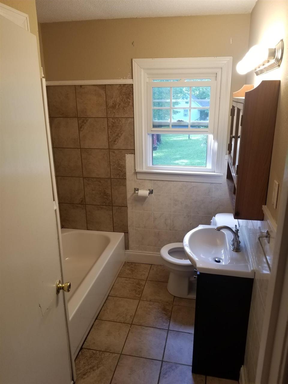  309 Broad St, Wartrace, TN 37183 photo 10