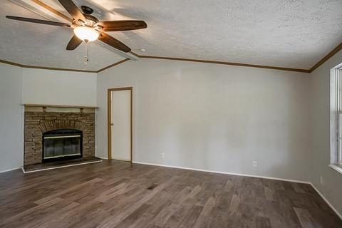 298 Derossett Loop, Sparta, TN 38583 photo 2