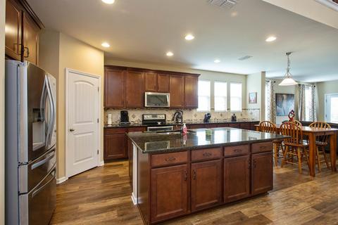 2305 Dewey Dr, Spring Hill, TN 37174 photo 7
