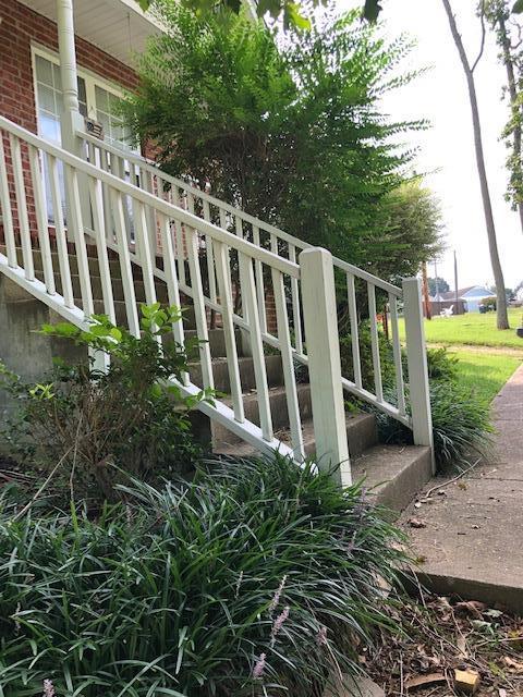 103 Corbitt Ln, Springfield, TN 37172 photo 2