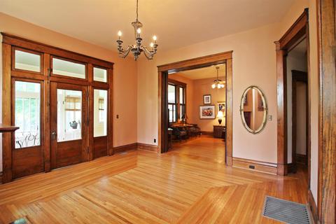307 N Main St, Springfield, TN 37172 photo 2