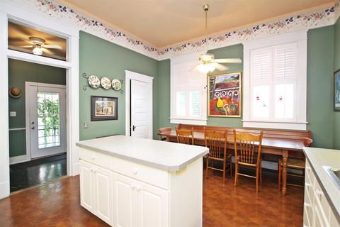 307 N Main St, Springfield, TN 37172 photo 9