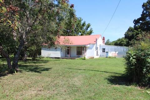 436 Smartt Station Rd, Morrison, TN 37357 photo 1