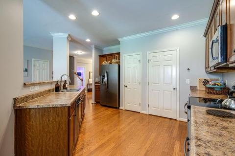 1724 Robindale Ct, Hermitage, TN 37076 photo 10