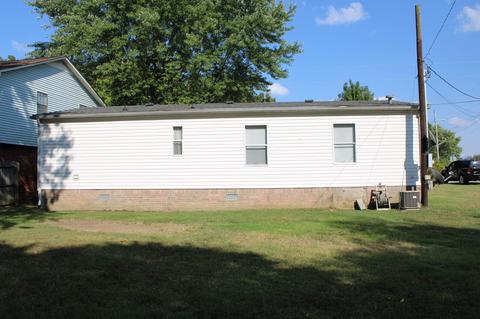 116 Miller St, Dickson, TN 37055 photo 2