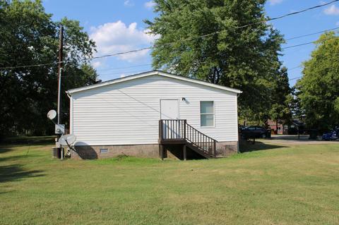 116 Miller St, Dickson, TN 37055 photo 3