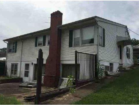 107 Arnold St, Centerville, TN 37033 photo 4