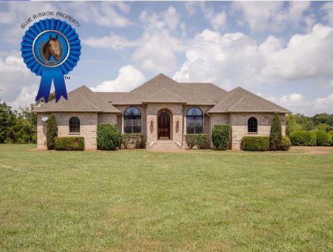 595 Williams St, Decherd, TN 37324 photo 1