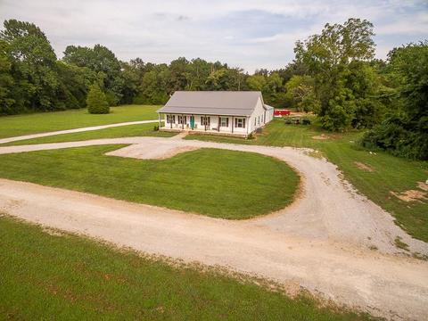 4803 Winget Ln, Spring Hill, TN 37174 photo 3