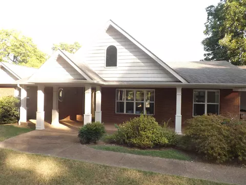 237 Rose St, Pulaski, TN 38478 photo 1