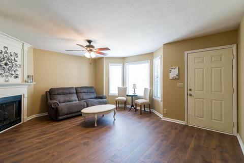 638 Messick Ct, Murfreesboro, TN 37130 photo 4