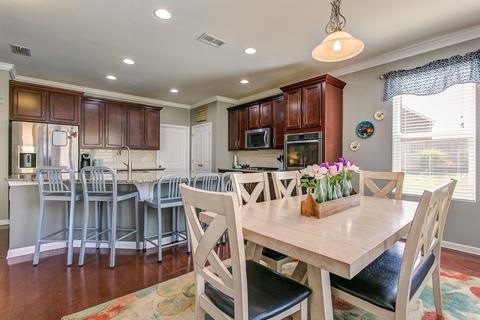 2323 Dewey Dr, Spring Hill, TN 37174 photo 9