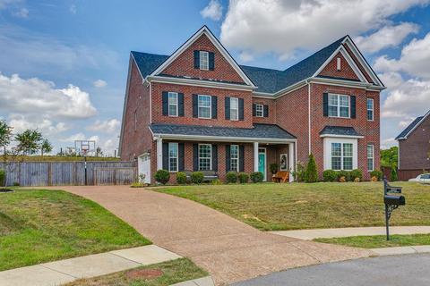2323 Dewey Dr, Spring Hill, TN 37174 photo 3