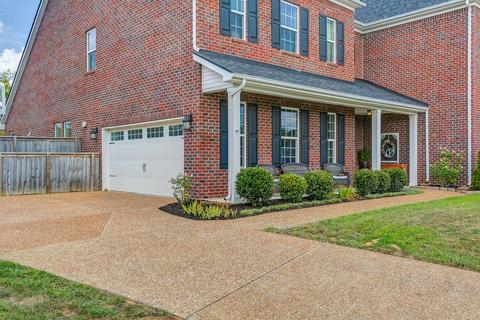 2323 Dewey Dr, Spring Hill, TN 37174 photo 4