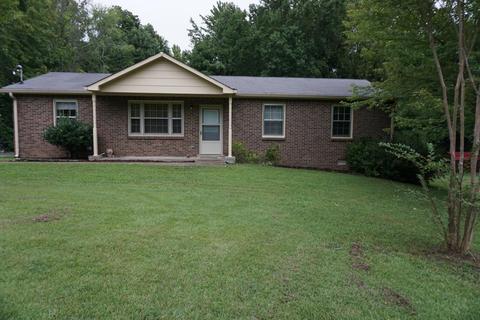 115 Nottingham Rd, Dickson, TN 37055 photo 1