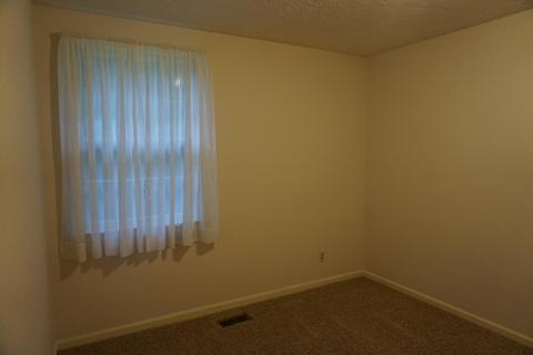 115 Nottingham Rd, Dickson, TN 37055 photo 9