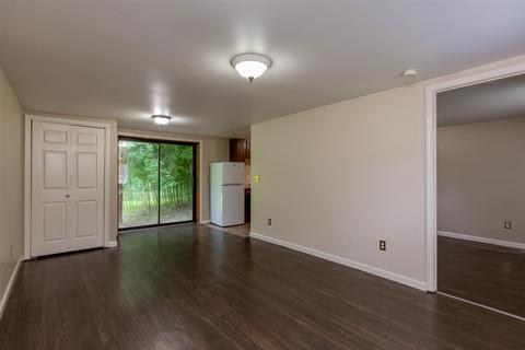 303 Circle Dr, Springfield, TN 37172 photo 18