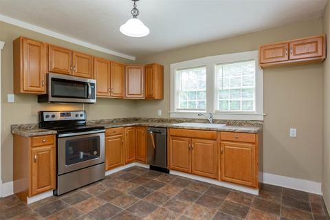 303 Circle Dr, Springfield, TN 37172 photo 6