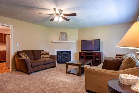 702 Morris Dr, Murfreesboro, TN 37130 photo 4