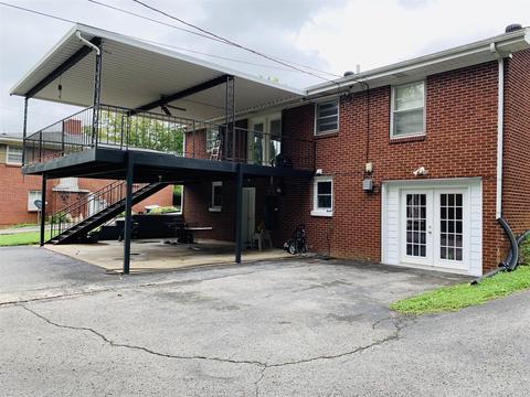 207 S Sequoia Dr, Springfield, TN 37172 photo 4