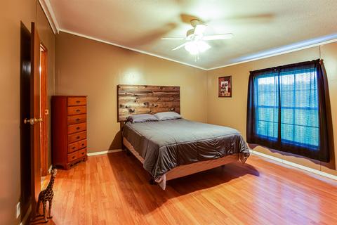 836 Wells Rd, Dickson, TN 37055 photo 13