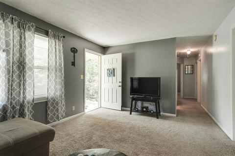 114 Maple St, Dickson, TN 37055 photo 9