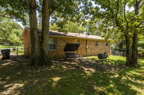 114 Maple St, Dickson, TN 37055 photo 5