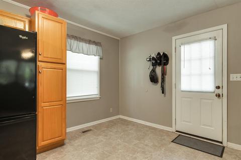 114 Maple St, Dickson, TN 37055 photo 13