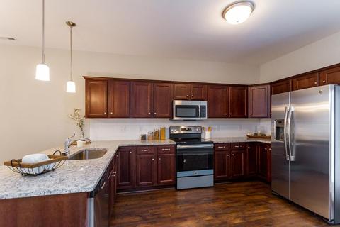 246 Rowlette Cir, Murfreesboro, TN 37127 photo 4