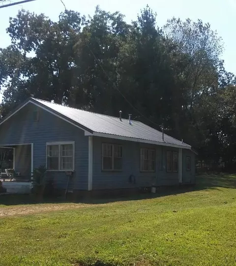 411 N Diagonal St, Decherd, TN 37324 photo 1