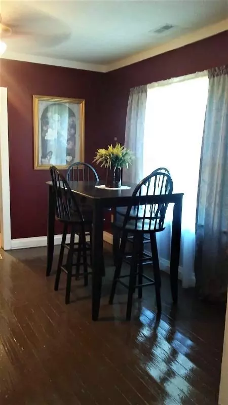411 N Diagonal St, Decherd, TN 37324 photo 6