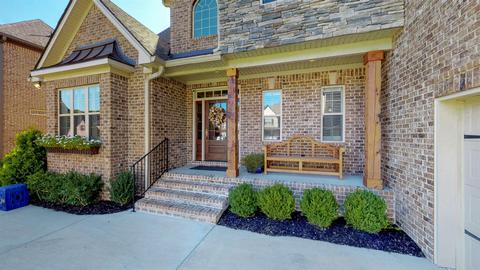 4015 Haversack Dr, Spring Hill, TN 37174 photo 2