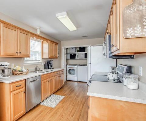 2242 Dewey Dr, Spring Hill, TN 37174 photo 9