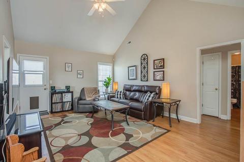 2242 Dewey Dr, Spring Hill, TN 37174 photo 3