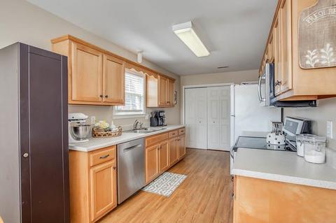 2242 Dewey Dr, Spring Hill, TN 37174 photo 10