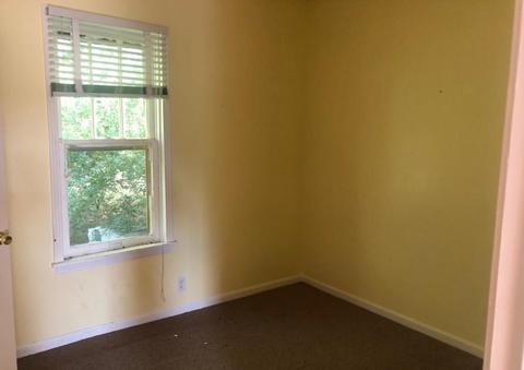 200 S 3rd St, Dickson, TN 37055 photo 2