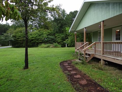 617 Doug Luna Rd, Walling, TN 38587 photo 4