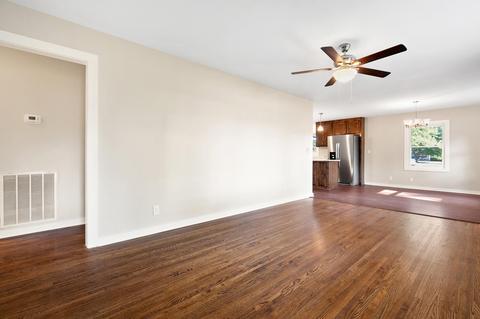2604 Skyview Dr, Springfield, TN 37172 photo 4